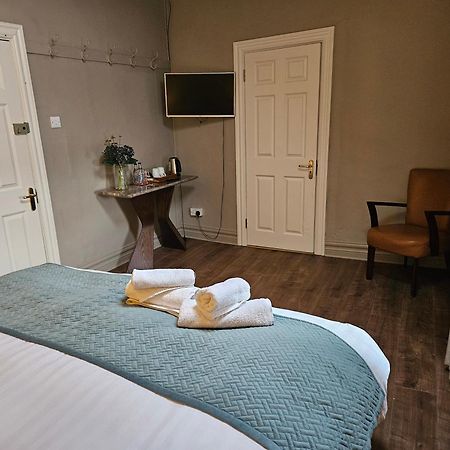 Bounty Bar Hotell Trim Eksteriør bilde